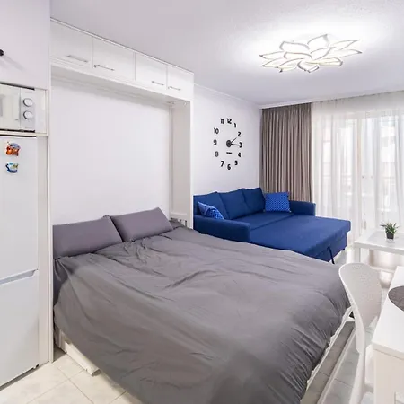 Apartment Calle Pedro Lorca Spacious Near Del Cura , Seafront With Many Reastoraunts, Supermarket Masymas And Pharmacy 24h Torrevieja